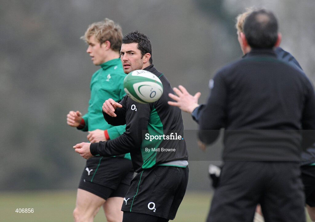3 March 2010; Ireland's Rob Kearney in action during rugby squad training ahead of their RBS Six Nations Rugby Championship game against Wales on Saturday week. Carton House, Maynooth, Co. Kildare. Picture credit: Matt Browne / SPORTSFILE