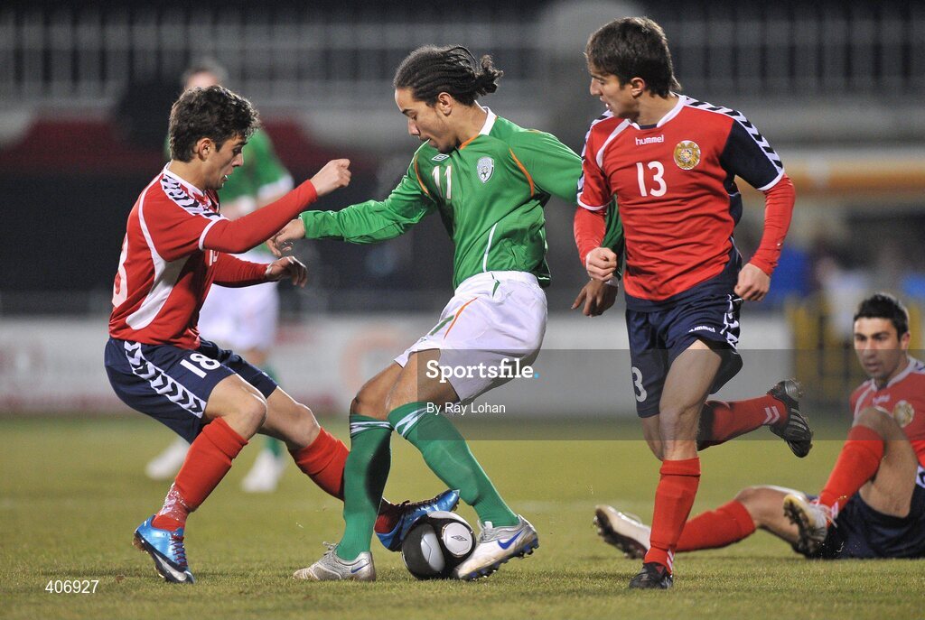 3 February 2010; Sean Scanell, Republic of Ireland, in action against Davit Manoyan, left, and Edgar Malakyan, Armenia. UEFA European U21 Championship Qualifier, Republic of Ireland v Armenia, Tallaght Stadium, Tallaght, Co. Dublin. Picture credit: Ray Lohan / SPORTSFILE