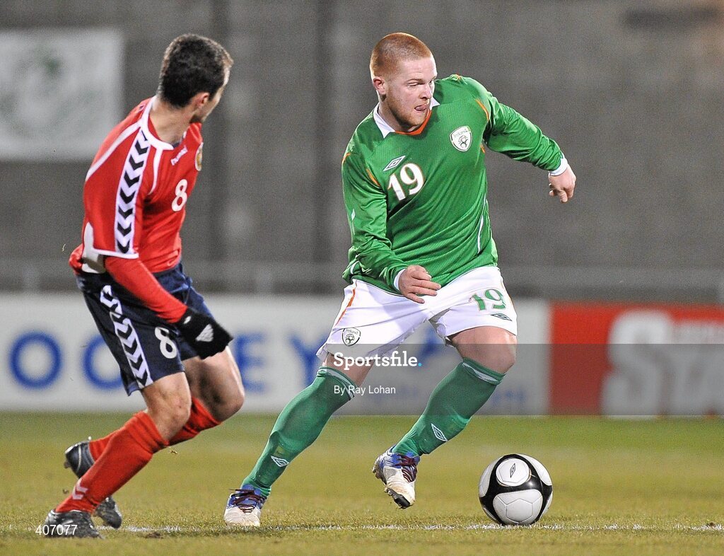 3 February 2010; Terry Dixon, Republic of Ireland, in action against Levon Airapetian, Armenia. UEFA European U21 Championship Qualifier, Republic of Ireland v Armenia, Tallaght Stadium, Tallaght, Co. Dublin. Picture credit: Ray Lohan / SPORTSFILE