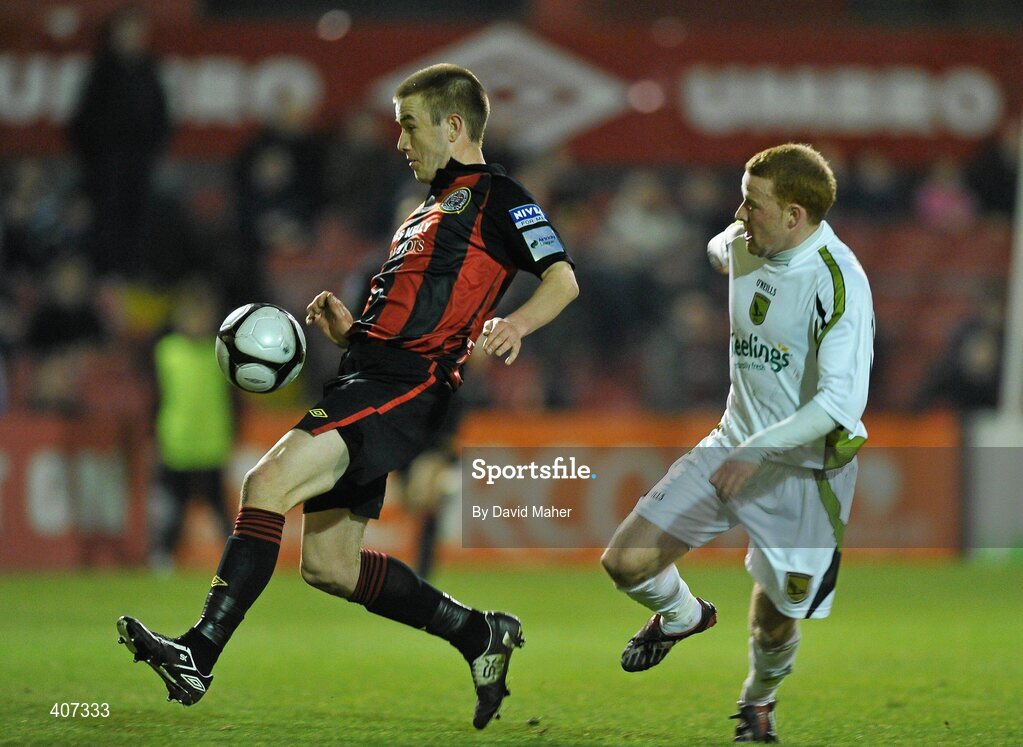 5 March 2010; Paddy Madden, Bohemians, in action against Lorcan Faitzgerald, Sporting Fingal. Airtricity League, Premier Division, Bohemians v Sporting Fingal, Dalymount Park, Dublin. Picture credit: David Maher / SPORTSFILE
