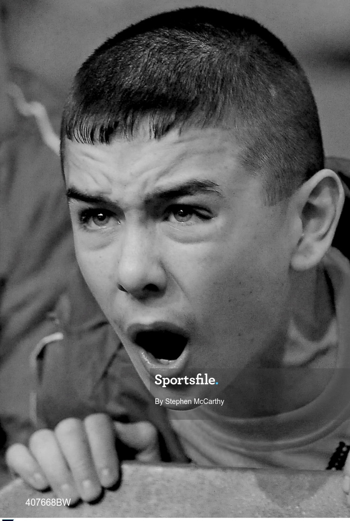 6 March 2010; Supporters urge on Chris Smith, Canal, during his men's novice 54kg fina with Michael Hawkins, Holy Trinity. Men's Novice National Championships 2010 Finals - Saturday Afternoon Session, National Stadium, Dublin. Picture credit: Stephen McCarthy / SPORTSFILE