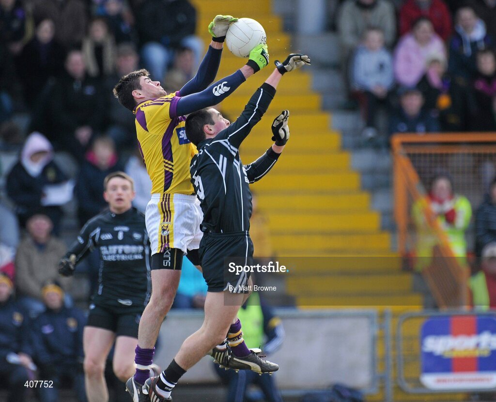 7 March 2010; Pat Naughter, Wexford, in action against Neil Ewing, Sligo. Allianz GAA Football National League, Division 3, Round 3, Wexford v Sligo, Wexford Park, Wexford. Picture credit: Matt Browne / SPORTSFILE