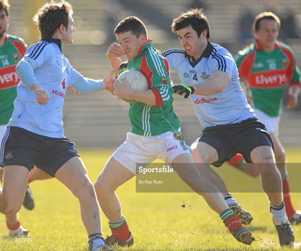 7 March 2010; Chris Barrett, Mayo, in action against Michael McAuley and Michael Fitzsimons, Dublin. Allianz GAA Football National League Division 1 Round 3, Mayo v Dublin, McHale Park, Castlebar, Co. Mayo. Picture credit: Ray Ryan / SPORTSFILE