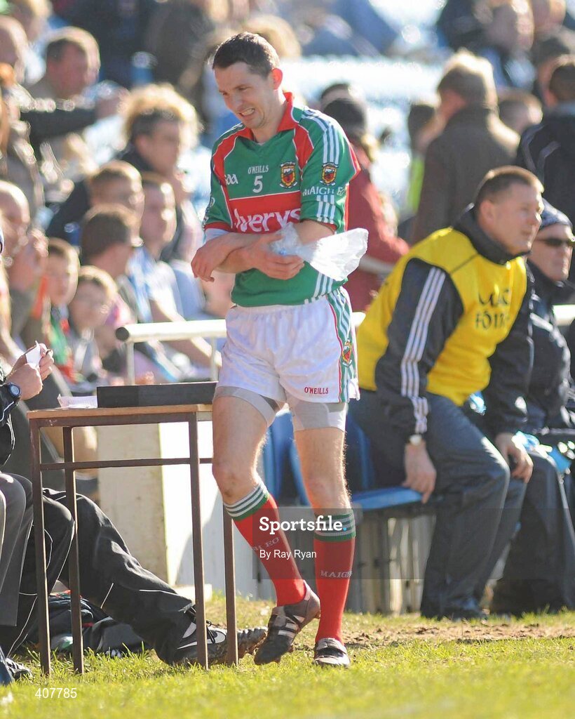 7 March 2010; Peadar Gardiner, Mayo, is taken off after receiving an injury. Allianz GAA Football National League Division 1 Round 3, Mayo v Dublin, McHale Park, Castlebar, Co. Mayo. Picture credit: Ray Ryan / SPORTSFILE