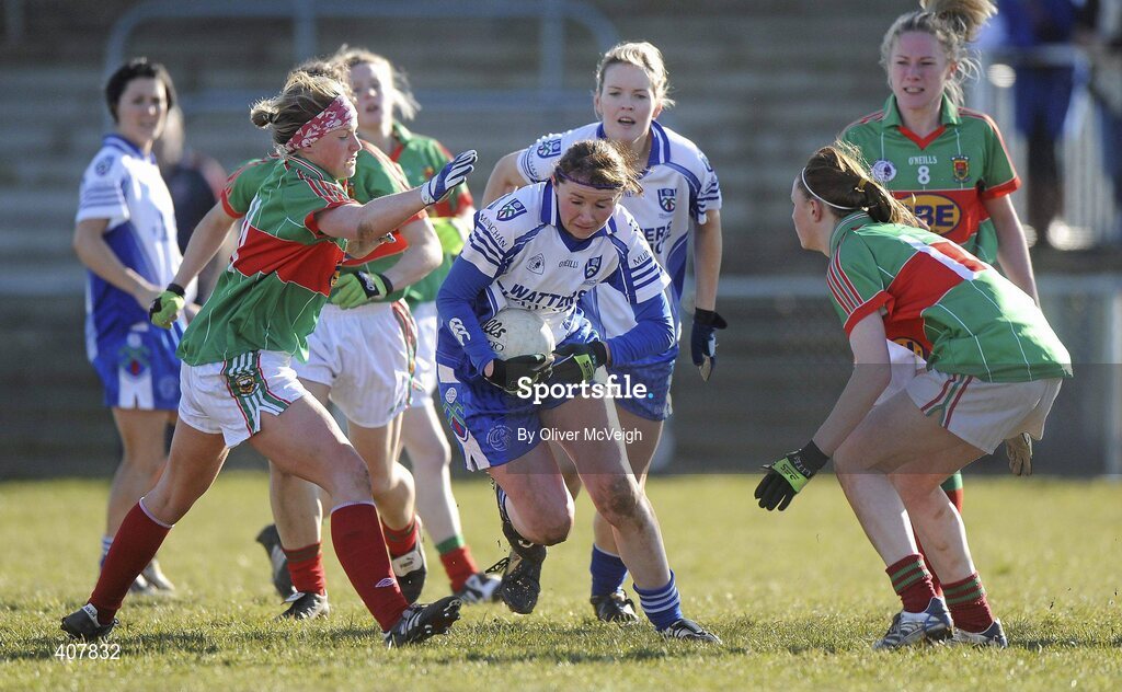 7 March 2010; Niamh Kindlon, Monaghan, in action against Fiona McHale and Aileen Gilroy, Mayo. Bord Gais Energy Ladies National Football League Division 1 Round 4, Monaghan v Mayo Emyvale, Co. Monaghan. Picture credit: Oliver McVeigh / SPORTSFILE