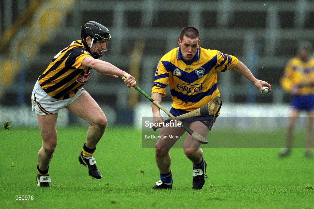 29 April 2001; Barry Murphy of Clare in action against Noel Hickey of Kilkenny during the Allianz GAA National Hurling League Division 1 Semi-Final match between Clare and Kilenny at Semple Stadium in Thurles, Tipperary. Photo by Brendan Moran/Sportsfile