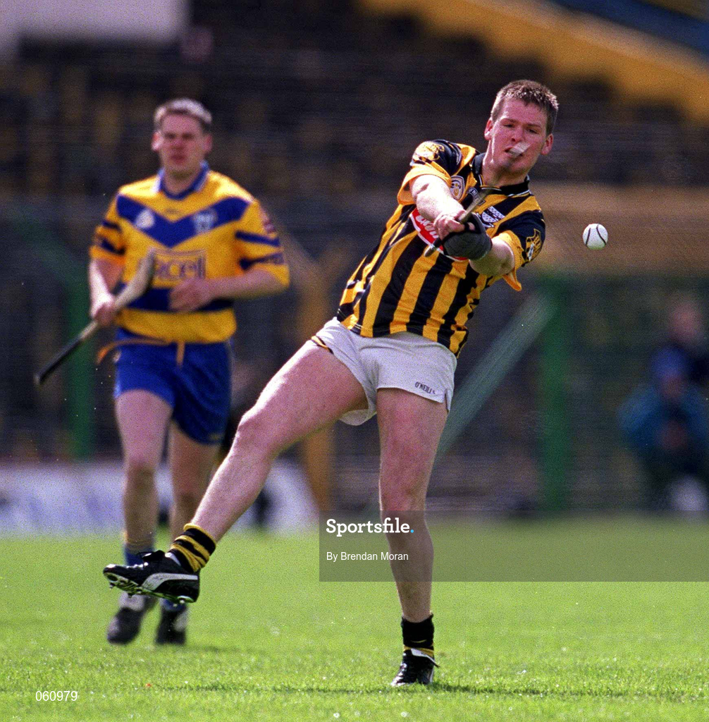 29 April 2001; Tom Drennan of Kilkenny during the Allianz GAA National Hurling League Division 1 Semi-Final match between Clare and Kilenny at Semple Stadium in Thurles, Tipperary. Photo by Brendan Moran/Sportsfile