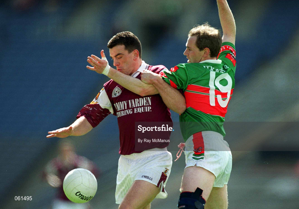 29 April 2001; Padraic Joyce of Galway is challenged by Tom Nallen of Mayo during the Allianz GAA National Football League Division 1 Final match betweem Mayo and Galway at Croke Park in Dublin. Photo by Ray McManus/Sportsfile