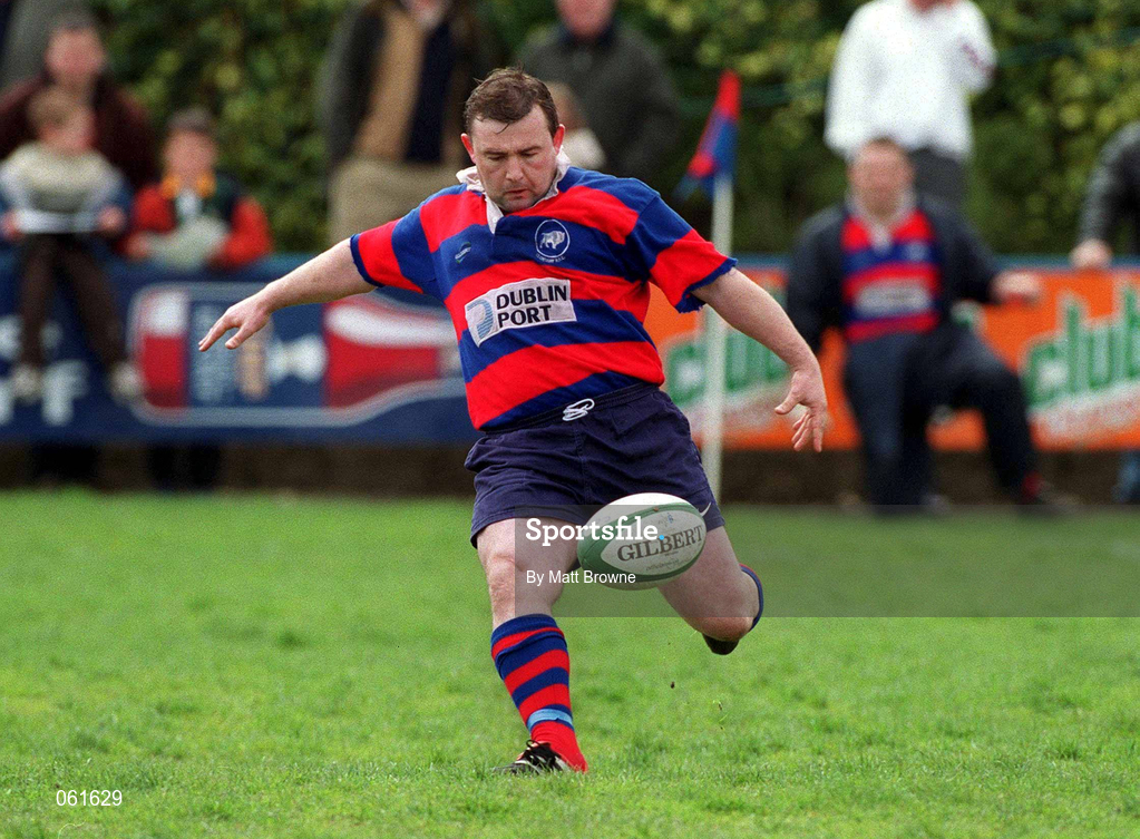29 April 2001; Richie Murphy of Clontarf during the AIB All-Ireland League Rugby Division 1 match between Clontarf and Cork Constitution at Castle Avenue in Dublin. Photo by Matt Browne/Sportsfile