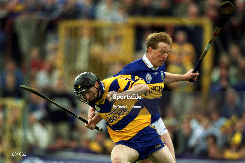 6 May 2001; Frank Lohan of Clare gets away from Declan Ryan of Tipperary during the Allianz National Hurling League Final match between Tipperary and Clare at the Gaelic Grounds in Limerick. Photo by Brendan Moran/Sportsfile