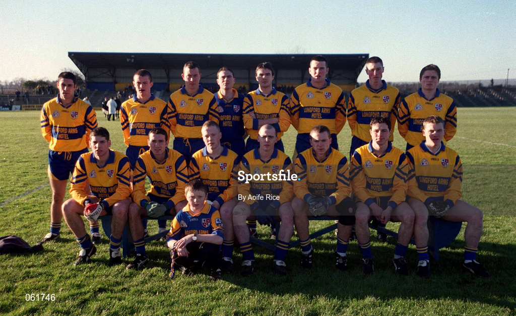 14 January 2001; The Longford team before the O'Byrne Cup First Round match between Longford and Laois at Pearse Park in Longford. Photo by Aoife Rice/Sportsfile