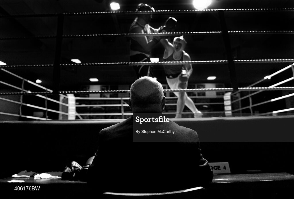 27 February 2010; A judge watches on during a novice quarter final. National Mens Elite Championships Semi-Finals - Saturday, National Stadium, Dublin. Picture credit: Stephen McCarthy / SPORTSFILE