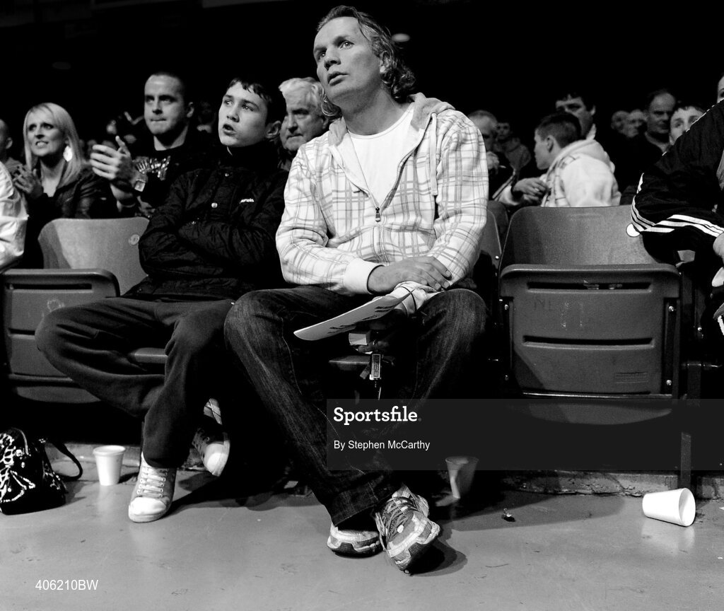 27 February 2010; Supporters watch on during one of the eveining's contests. National Mens Elite Championships Semi-Finals - Saturday, National Stadium, Dublin. Picture credit: Stephen McCarthy / SPORTSFILE