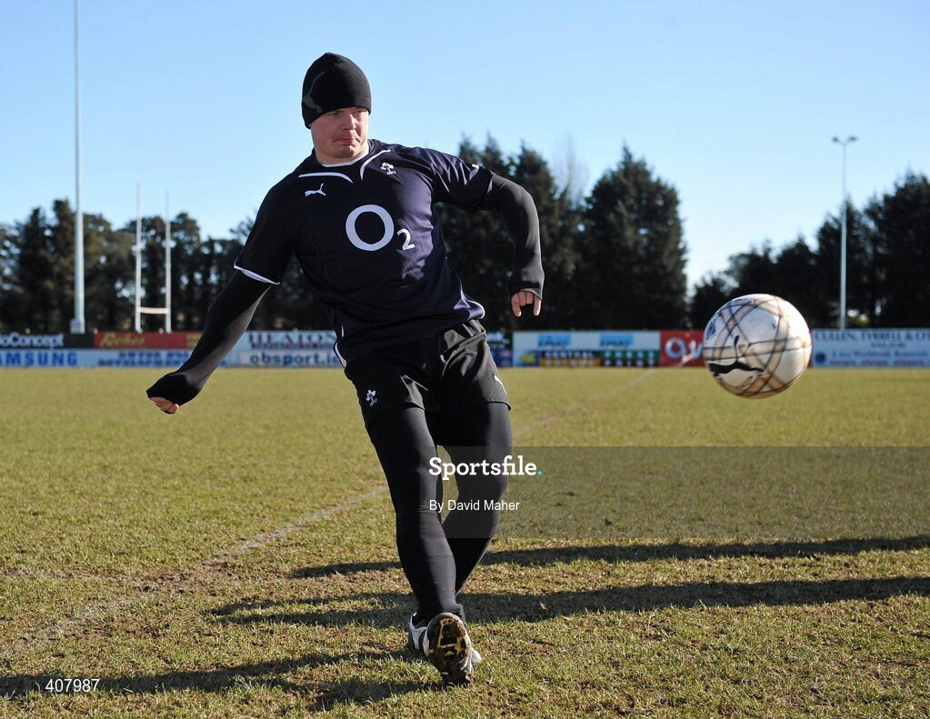 8 March 2010; Ireland captain Brian O'Driscoll in action during squad training ahead of their RBS Six Nations Rugby Championship match against Wales on Saturday. Ireland rugby squad training, Dr. Hickey Park, Greystones, Co. Wicklow. Picture credit; David Maher / SPORTSFILE