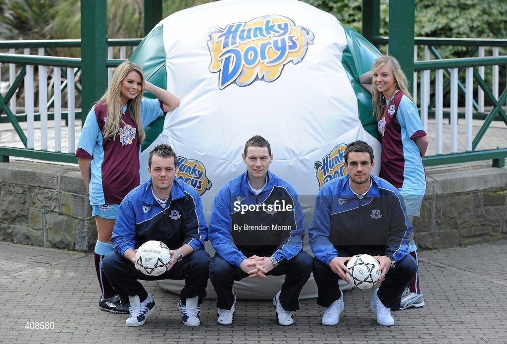 11 March 2010; Hunky Dory's and former League of Ireland champions Drogheda United have announced a major two year sponsorship deal, which will include United Park being renamed Hunky Dorys Park and the first and reserve teams wil carry the Hunky Dory logo. At the announcement are models Claudia Martin, left, and Laura Prendergast with players Paul Skinner, 2nd from left, team captain Alan McNally, centre, and Jamie Duffy. Herbert Park Hotel, Ballsbridge, Dublin. Picture credit: Brendan Moran / SPORTSFILE