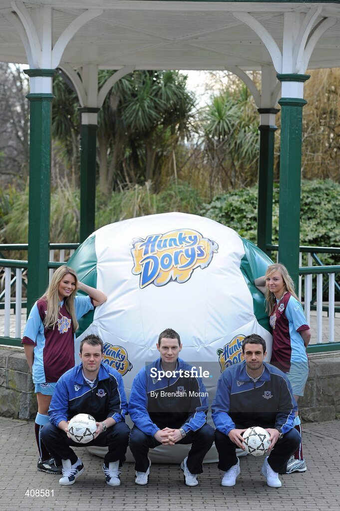 11 March 2010; Hunky Dory's and former League of Ireland champions Drogheda United have announced a major two year sponsorship deal, which will include United Park being renamed Hunky Dorys Park and the first and reserve teams wil carry the Hunky Dory logo. At the announcement are models Claudia Martin, left, and Laura Prendergast with players Paul Skinner, 2nd from left, team captain Alan McNally, centre, and Jamie Duffy. Herbert Park Hotel, Ballsbridge, Dublin. Picture credit: Brendan Moran / SPORTSFILE