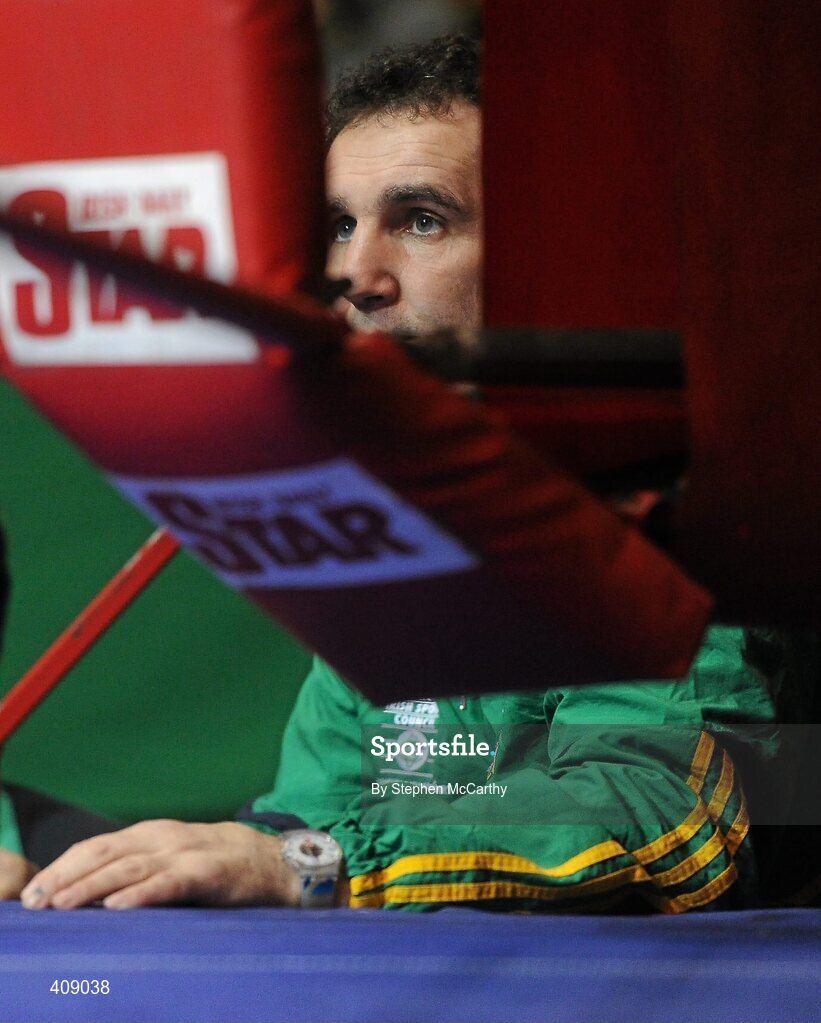12 March 2010; Ireland coach Billy Walsh watches on during one of the evening's contests. Elite International, National Stadium, Dublin. Picture credit: Stephen McCarthy / SPORTSFILE