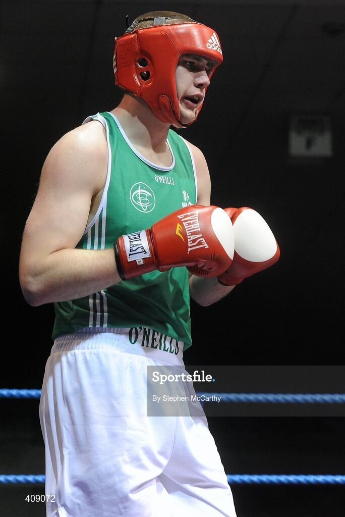12 March 2010; Con Sheehan, Ireland, in action against Clemente Russo, Italy, during their 91kg bout. Elite International, National Stadium, Dublin. Picture credit: Stephen McCarthy / SPORTSFILE