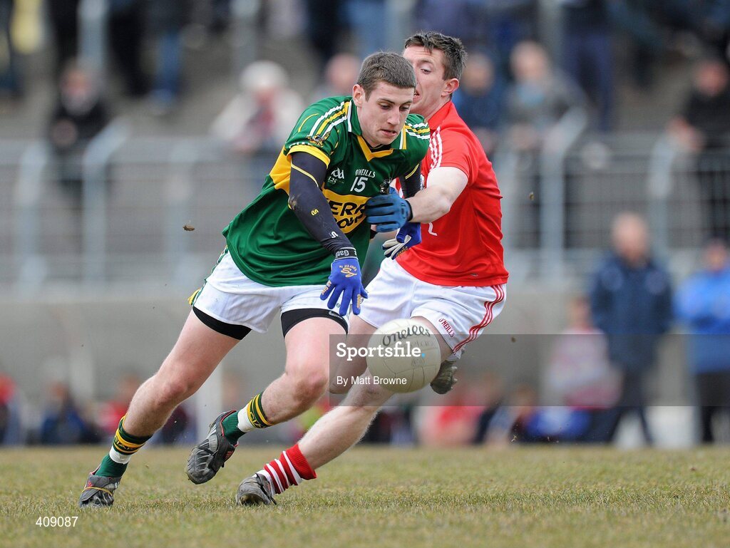 13 March 2010; Paul Geaney, Kerry, in action against Rory O'Sullivan, Cork. Cadbury Munster GAA Football Under 21 Quarter-Final, Kerry v Cork, Austin Stack Park, Tralee, Co. Kerry. Picture credit: Matt Browne / SPORTSFILE