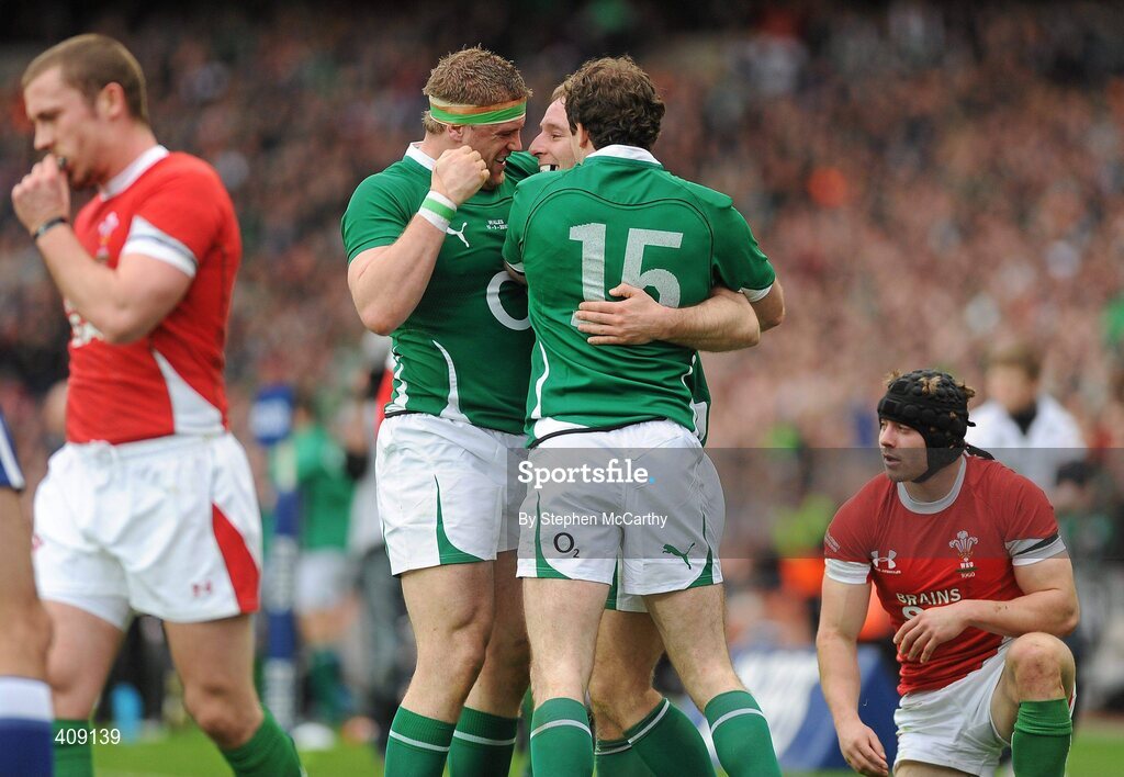 13 March 2010; Tomas O'Leary, Ireland, is congratulated by team-mates Jamie Heaslip, left, and Geordan Murphy after scoring his side's second try. RBS Six Nations Rugby Championship, Ireland v Wales, Croke Park, Dublin. Picture credit: Stephen McCarthy / SPORTSFILE