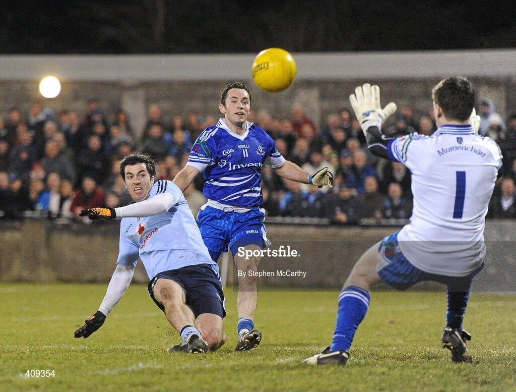 13 March 2010; Michael McAuley, Dublin, in action against Stephen Gollogly and goalkeeper Shane Duffy, Monaghan. Allianz GAA Football National League, Division 1, Round 4, Dublin v Monaghan, Parnell Park, Dublin. Picture credit: Stephen McCarthy / SPORTSFILE