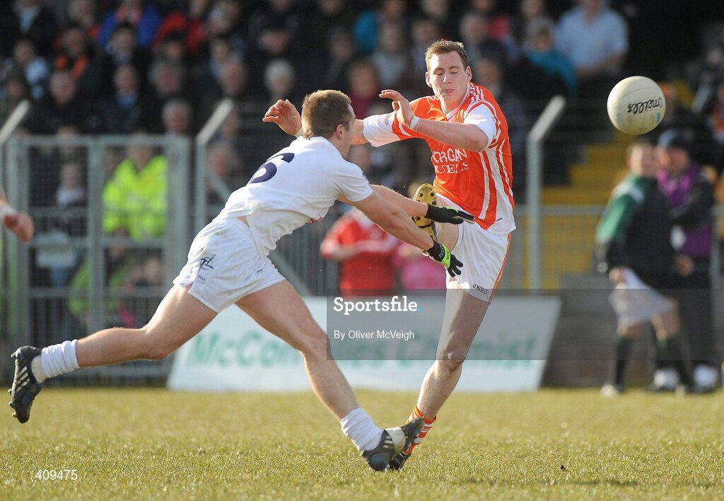 14 March 2010; Kieran Toner, Armagh, in action against Mark Scanlon, Kildare. Allianz GAA Football National League, Division 2, Round 4, Armagh v Kildare, St Oliver Plunkett Park, Crossmaglen, Co. Armagh. Picture credit: Oliver McVeigh / SPORTSFILE
