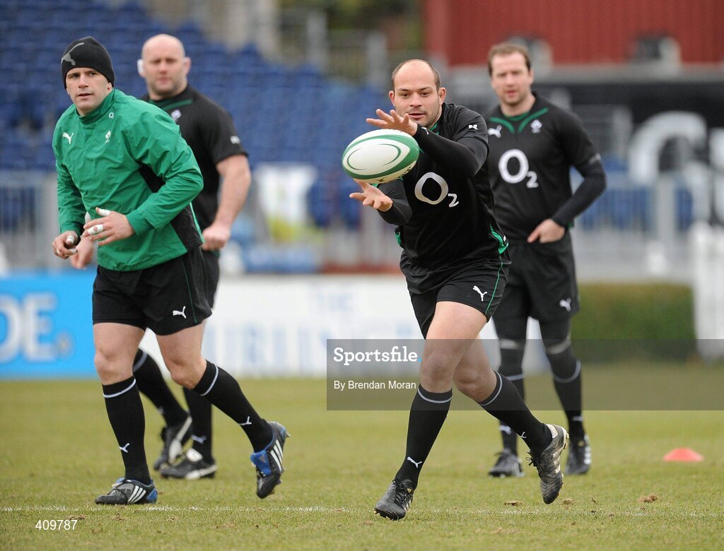 16 March 2010; Ireland hooker Rory Best catches a pass during squad training ahead of their RBS Six Nations Rugby Championship match against Scotland on Saturday. RDS, Ballsbridge, Dublin. Picture credit: Brendan Moran / SPORTSFILE