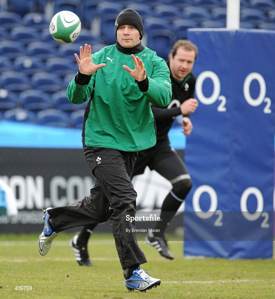 16 March 2010; Ireland's David Wallace catches a pass during squad training ahead of their RBS Six Nations Rugby Championship match against Scotland on Saturday. RDS, Ballsbridge, Dublin. Picture credit: Brendan Moran / SPORTSFILE