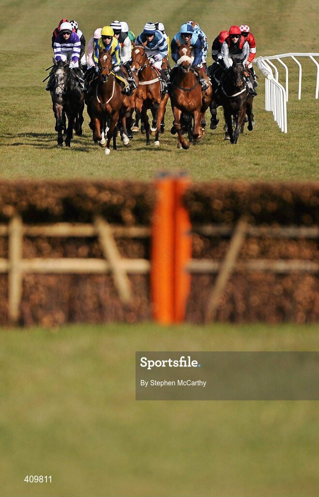 16 March 2010; A general view of the runners and riders during the Spinal Research Supreme Novices' Hurdle. Cheltenham Racing Festival - Tuesday. Prestbury Park, Cheltenham, Gloucestershire, England. Picture credit: Stephen McCarthy / SPORTSFILE