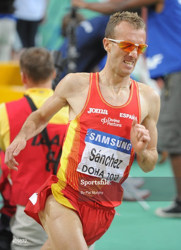 14 March 2010; Sergio Sánchez, Spain, on his way to finishing in second place in the Men's 3000m Final at the 13th IAAF World Indoor Athletics Championships, Doha, Qatar. Picture credit: Pat Murphy / SPORTSFILE