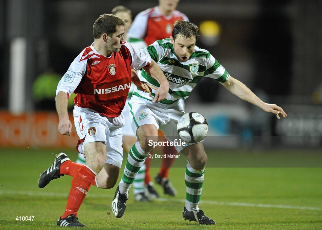 16 March 2010; Stephen Rice, Shamrock Rovers, in action against Dave Mulcahy, St Patrick's Athletic. Airtricity League Premier Division, Shamrock Rovers v St Patrick's Athletic, Tallaght Stadium, Tallaght, Dublin. Picture credit: David Maher / SPORTSFILE