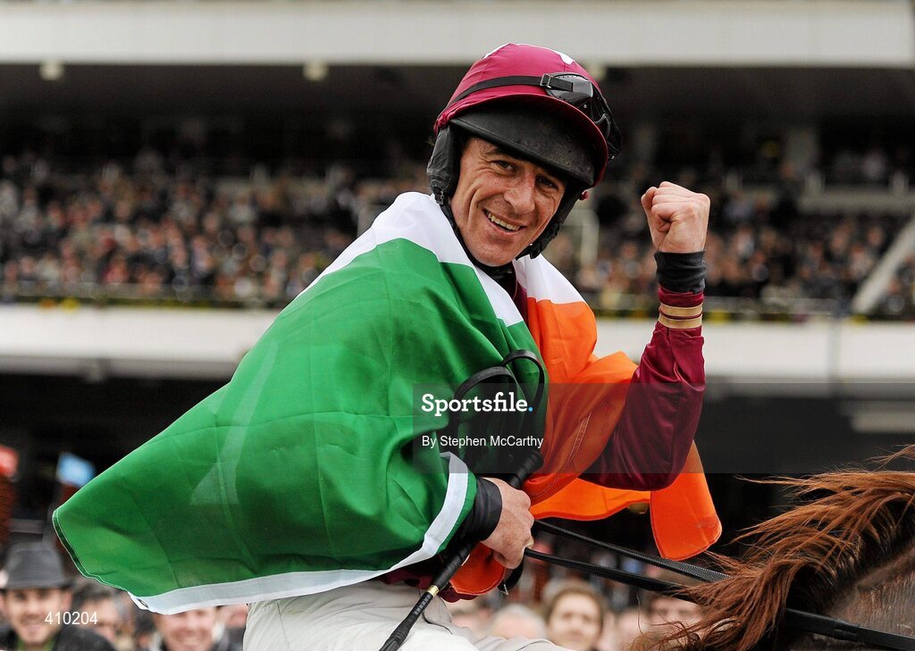 17 March 2010; Jockey Davy Russell, onboard Weapon's Amnesty, celebrates winning the RSA Chase. Cheltenham Racing Festival - Wednesday. Prestbury Park, Cheltenham, Gloucestershire, England. Picture credit: Stephen McCarthy / SPORTSFILE