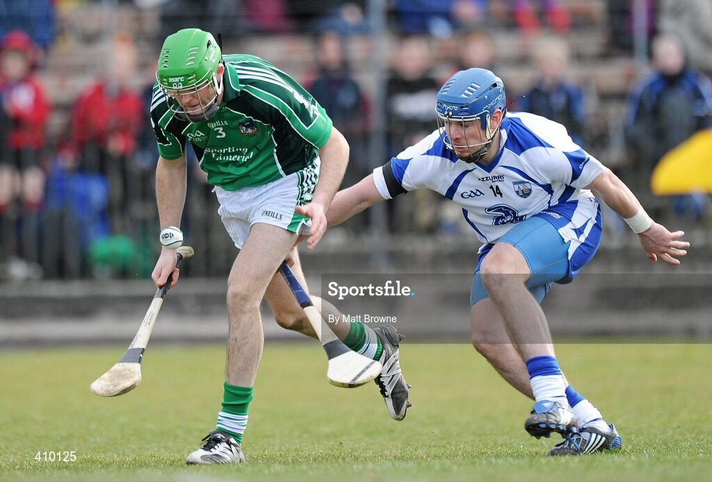 14 March 2010; Des Kenny, Limerick, in action against Shane Walsh, Waterford. Allianz GAA Hurling National League, Division 1, Round 3, Waterford v Limerick, Fraher Field, Dungarvan, Co. Waterford. Picture credit: Matt Browne / SPORTSFILE