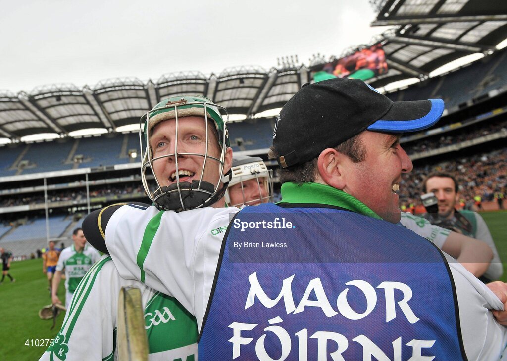17 March 2010; Ballyhale Shamrocks' Henry Shefflin celebrates with Joint Manager James McGarry after the match. AIB GAA Hurling All-Ireland Senior Club Championship Final, Ballyhale Shamrocks v Portumna, Croke Park, Dublin. Picture credit: Brian Lawless / SPORTSFILE