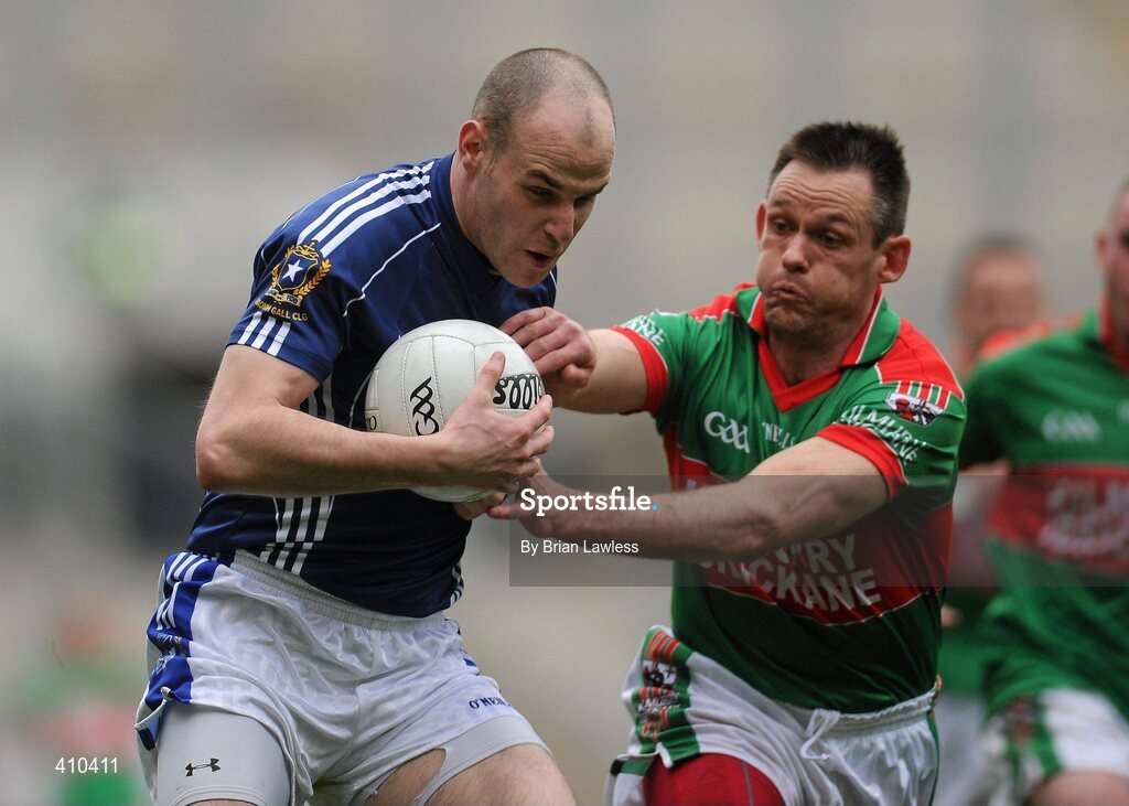 17 March 2010; Aodhán Gallagher, St Gall's, in action against Odhran O'Dwyer, Kilmurry Ibrickane. AIB GAA Football All-Ireland Senior Club Championship Final, Kilmurry Ibrickane v St Gall's, Croke Park, Dublin. Picture credit: Brian Lawless / SPORTSFILE