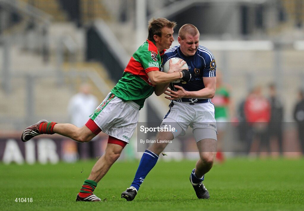 17 March 2010; Kevin McGourty, St Gall's, in action against Declan Callinan, Kilmurry Ibrickane. AIB GAA Football All-Ireland Senior Club Championship Final, Kilmurry Ibrickane v St Gall's, Croke Park, Dublin. Picture credit: Brian Lawless / SPORTSFILE