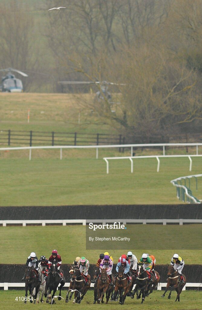 18 March 2010; A general view of the field during the Ladbrokes World Hurdle. Cheltenham Racing Festival - Thursday. Prestbury Park, Cheltenham, Gloucestershire, England. Picture credit: Stephen McCarthy / SPORTSFILE
