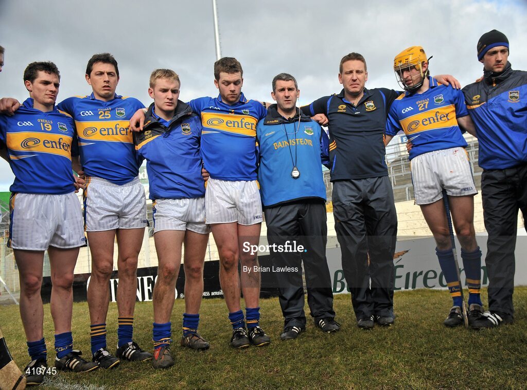 14 March 2010; Tipperary manager Liam Sheedy speaks with his players after the match. Allianz GAA Hurling National League, Division 1, Round 3, Tipperary v Galway, Semple Stadium, Thurles, Co. Tipperary. Picture credit: Brian Lawless / SPORTSFILE