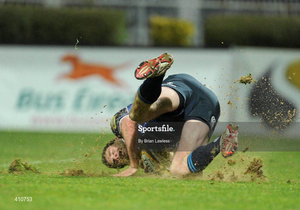 18 March 2010; Fergus McFadden, Leinster, goes over for his side's first try. Celtic League, Leinster v Glasgow Warriors, RDS, Ballsbridge, Dublin. Picture credit: Brian Lawless / SPORTSFILE