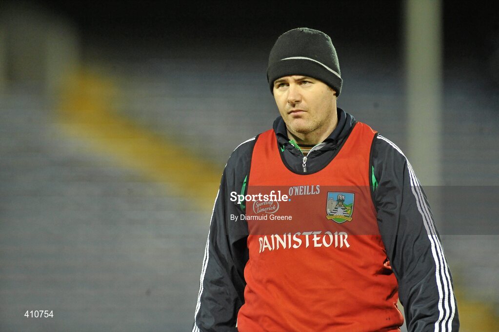 18 March 2010; Limerick manager Maurice Horan. Cadbury Munster GAA Football Under 21 Championship semi-final, Tipperary v Limerick, Semple Stadium,Thurles, Co. Tipperary. Picture credit: Diarmuid Greene / SPORTSFILE