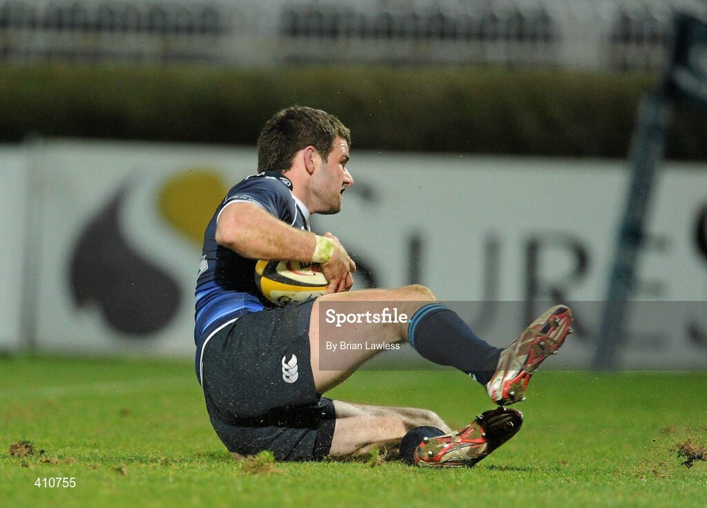 18 March 2010; Fergus McFadden, Leinster, goes over for his side's first try. Celtic League, Leinster v Glasgow Warriors, RDS, Ballsbridge, Dublin. Picture credit: Brian Lawless / SPORTSFILE