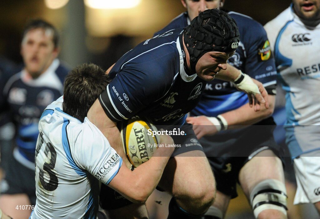 18 March 2010; Mike Ross, Leinster, in action against Peter Murchie, Glasgow Warriors. Celtic League, Leinster v Glasgow Warriors, RDS, Ballsbridge, Dublin. Picture credit: Brian Lawless / SPORTSFILE