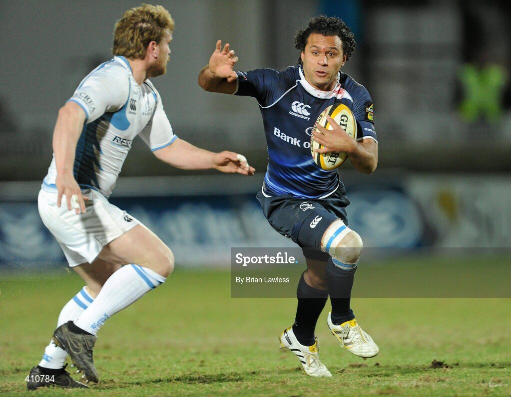 18 March 2010; Isa Nacewa, Leinster, in action against Fergus Thomson, Glasgow Warriors. Celtic League, Leinster v Glasgow Warriors, RDS, Ballsbridge, Dublin. Picture credit: Brian Lawless / SPORTSFILE