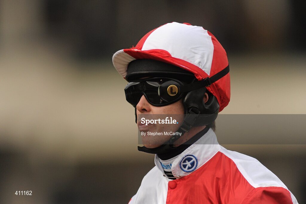 17 March 2010; Jockey Graham Lee, onboard Kalahari King, ahead of the Seasons Holidays Queen Mother Champion Chase. Cheltenham Racing Festival - Wednesday. Prestbury Park, Cheltenham, Gloucestershire, England. Picture credit: Stephen McCarthy / SPORTSFILE