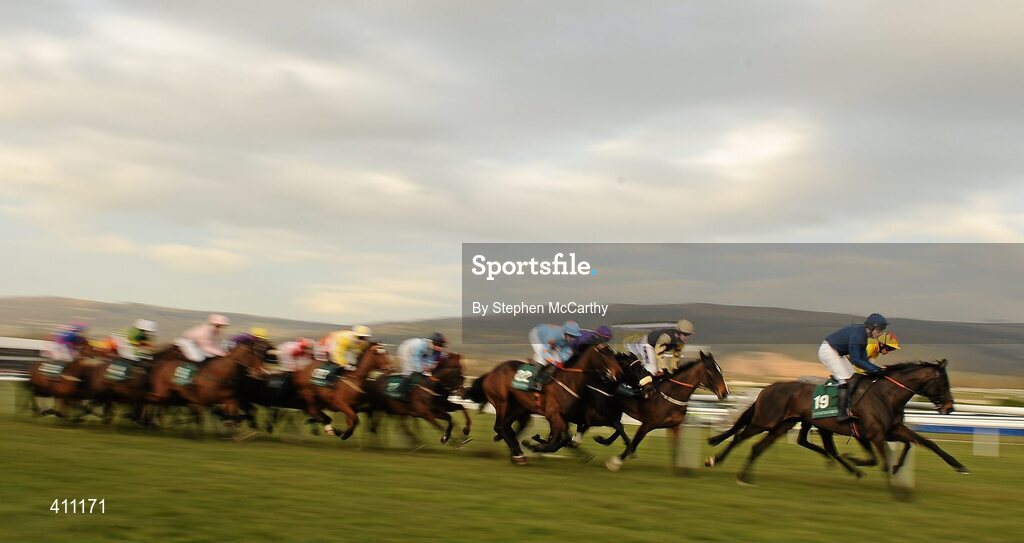 17 March 2010; A general view of the runners and riders during the Weatherbys Champion Bumper. Cheltenham Racing Festival - Wednesday. Prestbury Park, Cheltenham, Gloucestershire, England. Picture credit: Stephen McCarthy / SPORTSFILE