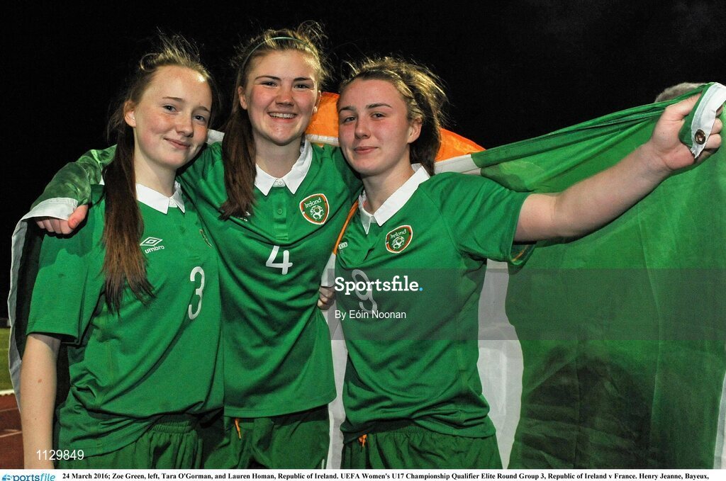 24 March 2016; Zoe Green, left, Tara O'Gorman, and Lauren Homan, Republic of Ireland. UEFA Women's U17 Championship Qualifier Elite Round Group 3, Republic of Ireland v France. Henry Jeanne, Bayeux, France. Picture credit: Eóin Noonan / SPORTSFILE