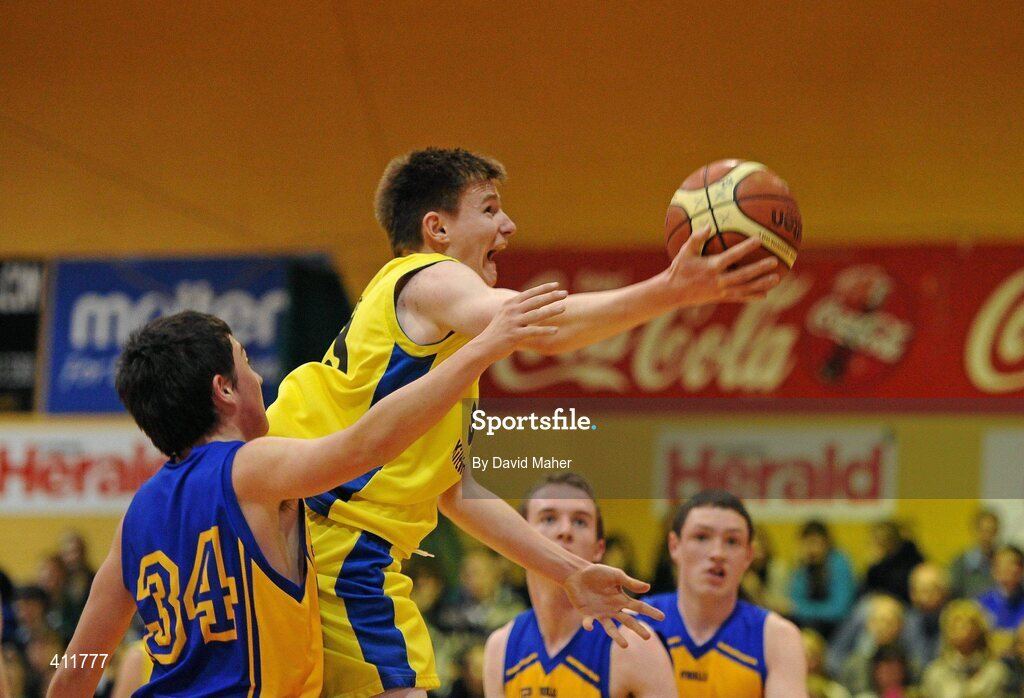 22 March 2010; Sean Moran, St. Louis Community School, in action against Killian Rudden, Patrician High School. U16B Boys - All-Ireland Schools League Finals 2010, Patrician High School, Carrickmacross v St. Louis Community School, Kiltimagh, Mayo, National Basketball Arena, Tallaght, Dublin. Picture credit: David Maher / SPORTSFILE