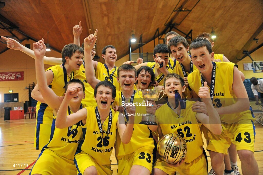 22 March 2010; Players from St. Louis Community School, celebrate at the end of the game after victory over Patrician High School. U16B Boys - All-Ireland Schools League Finals 2010, Patrician High School, Carrickmacross v St. Louis Community School, Kiltimagh, Mayo, National Basketball Arena, Tallaght, Dublin. Picture credit: David Maher / SPORTSFILE