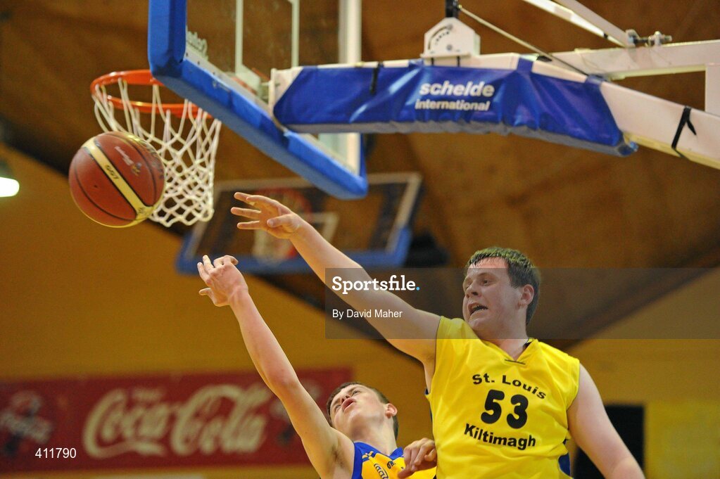 22 March 2010; Gary Regan, St. Louis Community School, in action against Dylan Ogle, Patrician High School. U16B Boys - All-Ireland Schools League Finals 2010, Patrician High School, Carrickmacross v St. Louis Community School, Kiltimagh, Mayo, National Basketball Arena, Tallaght, Dublin. Picture credit: David Maher / SPORTSFILE