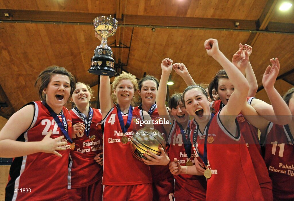 22 March 2010; Pobailscoil Dingle captain Ciara Ni Mhurchadha celebrates with the cup and her team-mates after the game. U16B Girls - All-Ireland Schools League Finals 2010, Gort Community School, Galway v Pobailscoil Dingle, Kerry, National Basketball Arena, Tallaght, Dublin. Picture credit: David Maher / SPORTSFILE